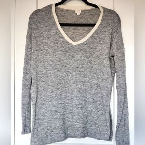 Wilfred Aritzia Sweater
